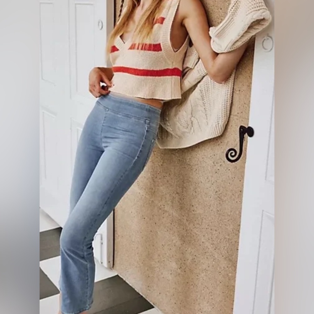 Free People We The Free In My Feelings‎ Mid Rise Cropped Bootcut